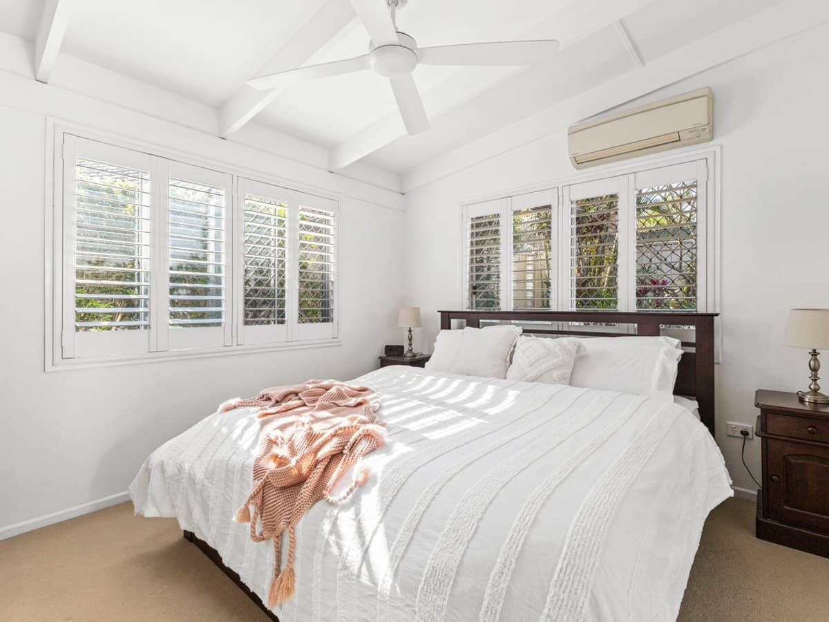 42 Sherborne Street, CARINDALE - Thumbnail 2