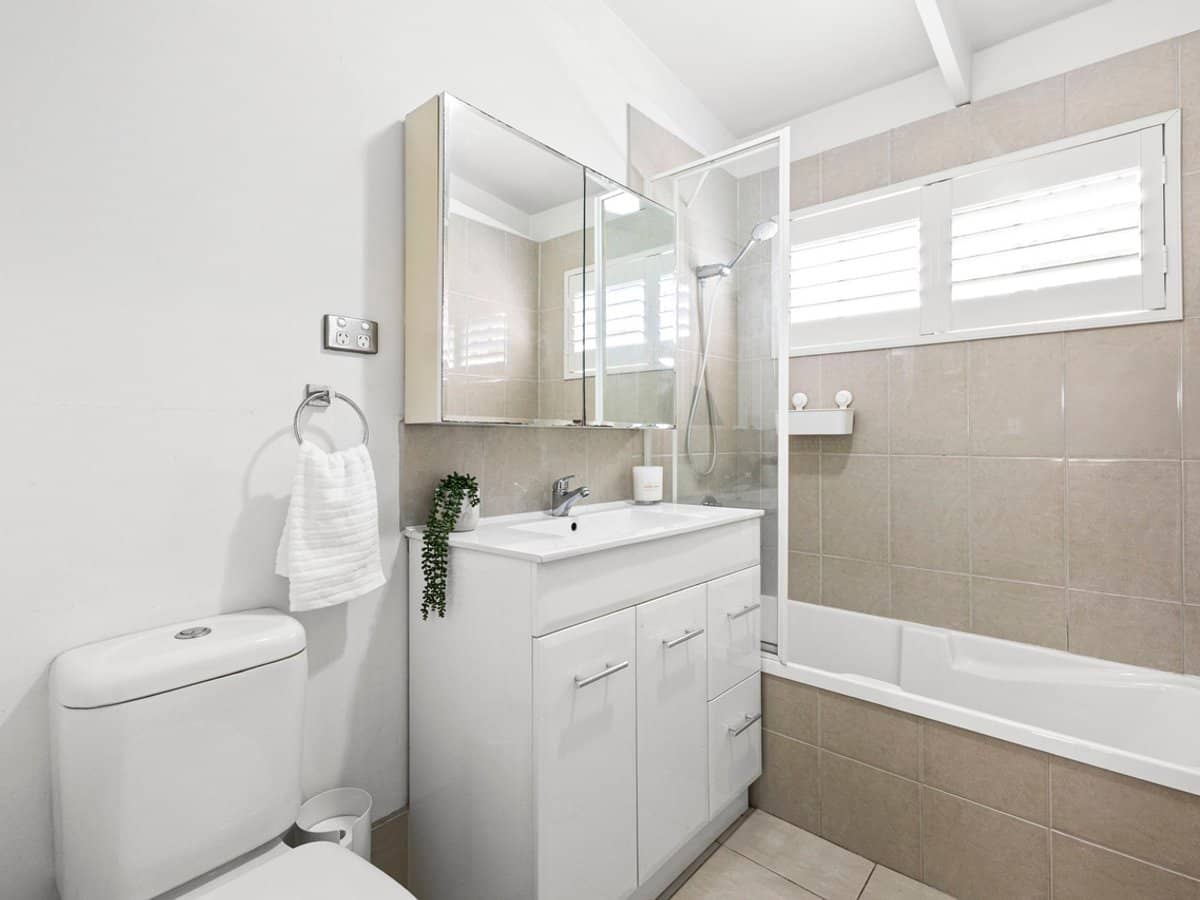 42 Sherborne Street, CARINDALE - Thumbnail 4