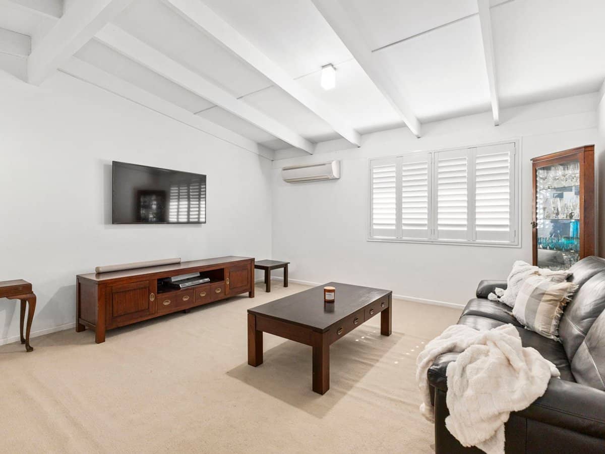 42 Sherborne Street, CARINDALE - Thumbnail 6