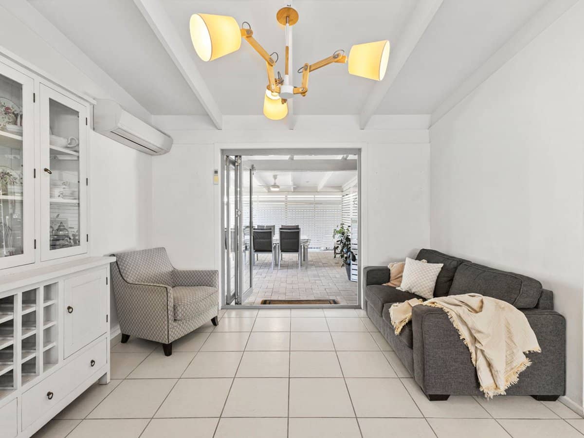 42 Sherborne Street, CARINDALE - Thumbnail 7