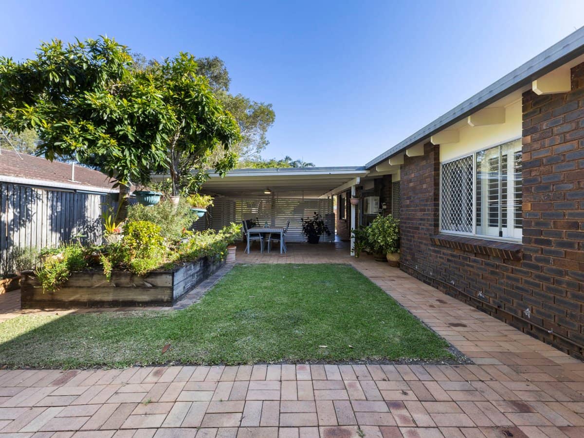 42 Sherborne Street, CARINDALE - Thumbnail 11