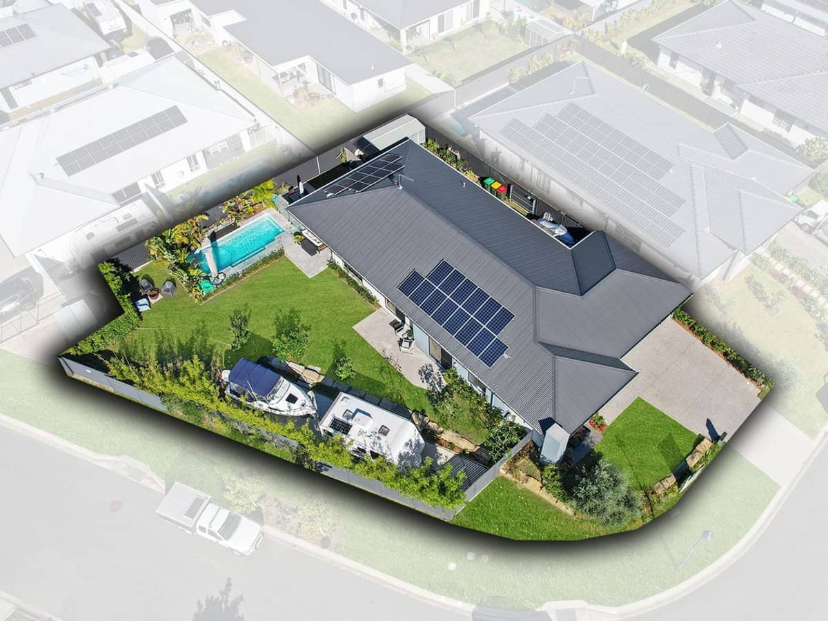 64 Aquila Circuit, BANKSIA BEACH - Thumbnail 2