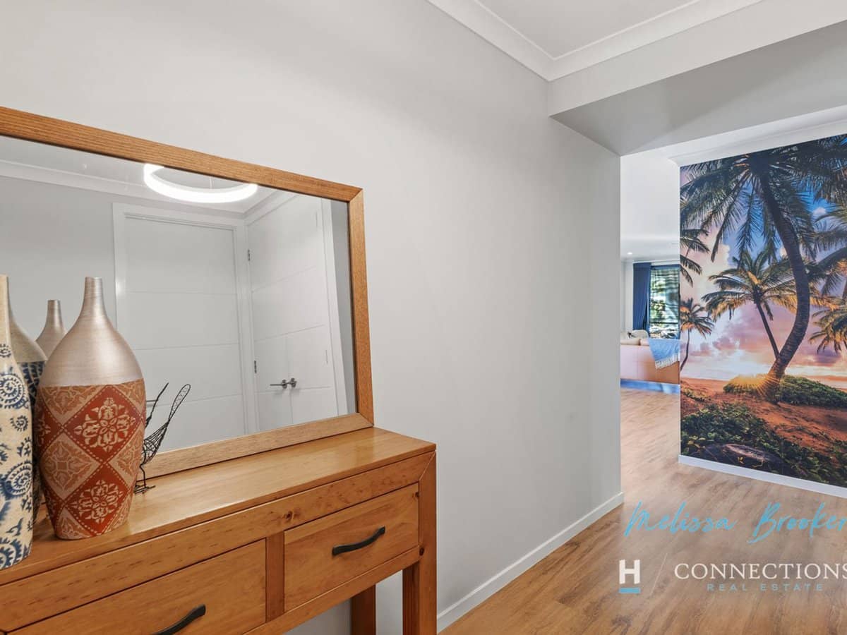 64 Aquila Circuit, BANKSIA BEACH - Thumbnail 12