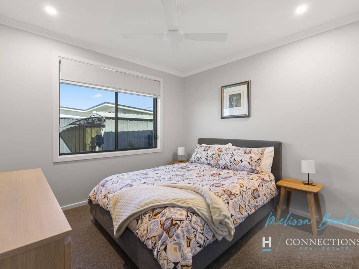 64 Aquila Circuit, BANKSIA BEACH - Thumbnail 17