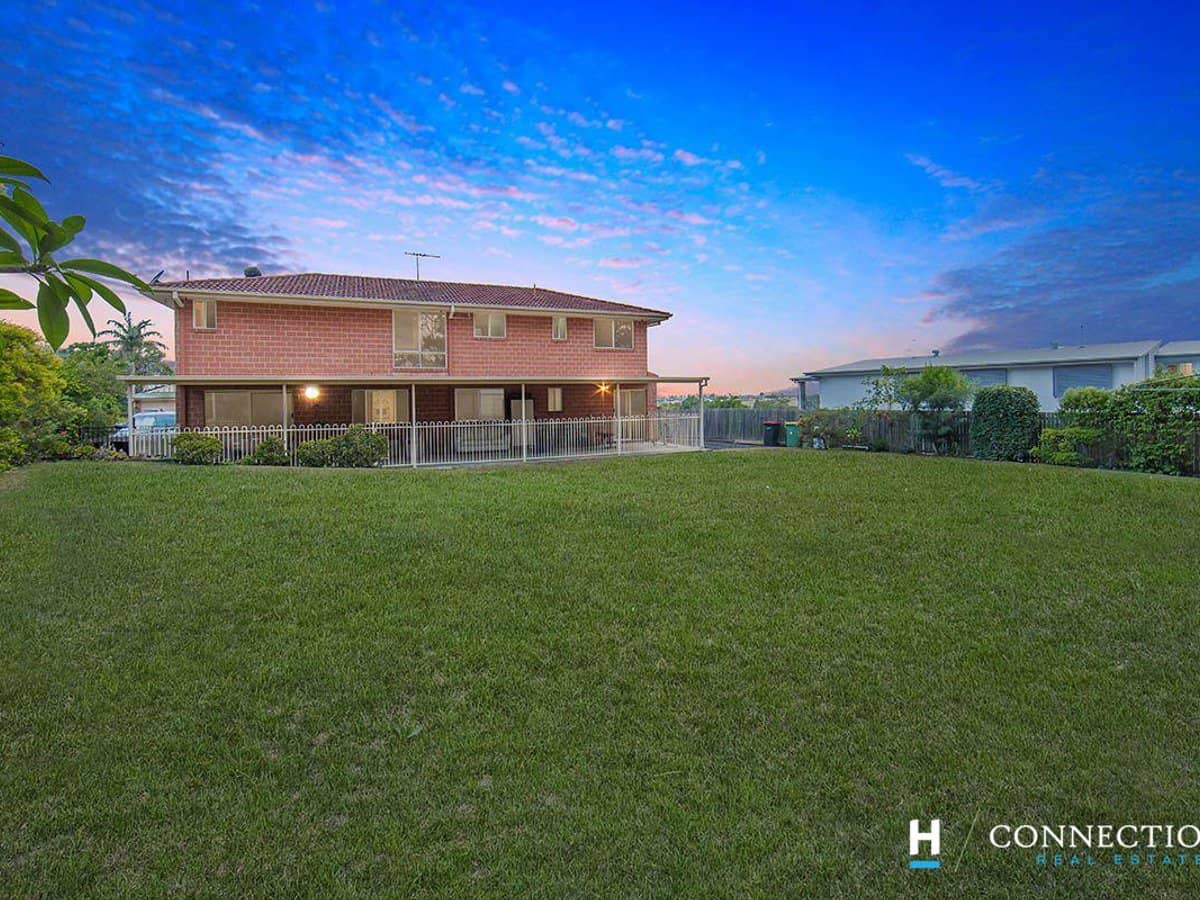 25 Akuna Way, MANGO HILL - Thumbnail 1