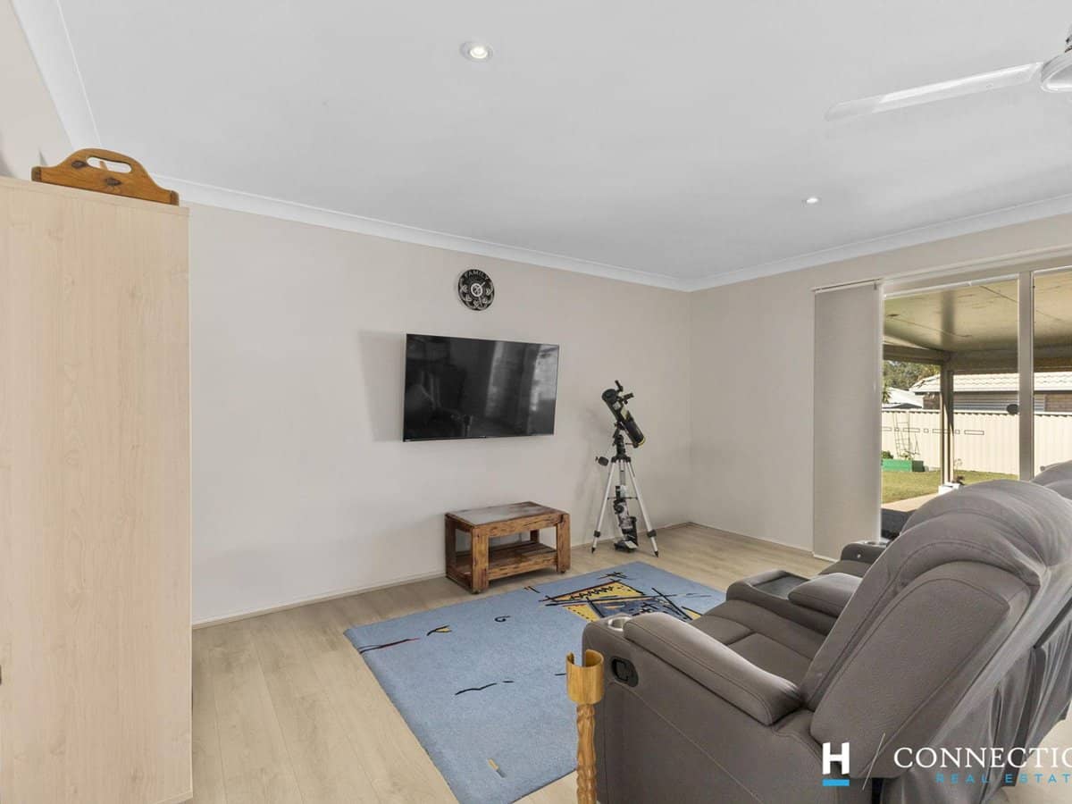 103 North Ridge Circuit, DECEPTION BAY - Thumbnail 6