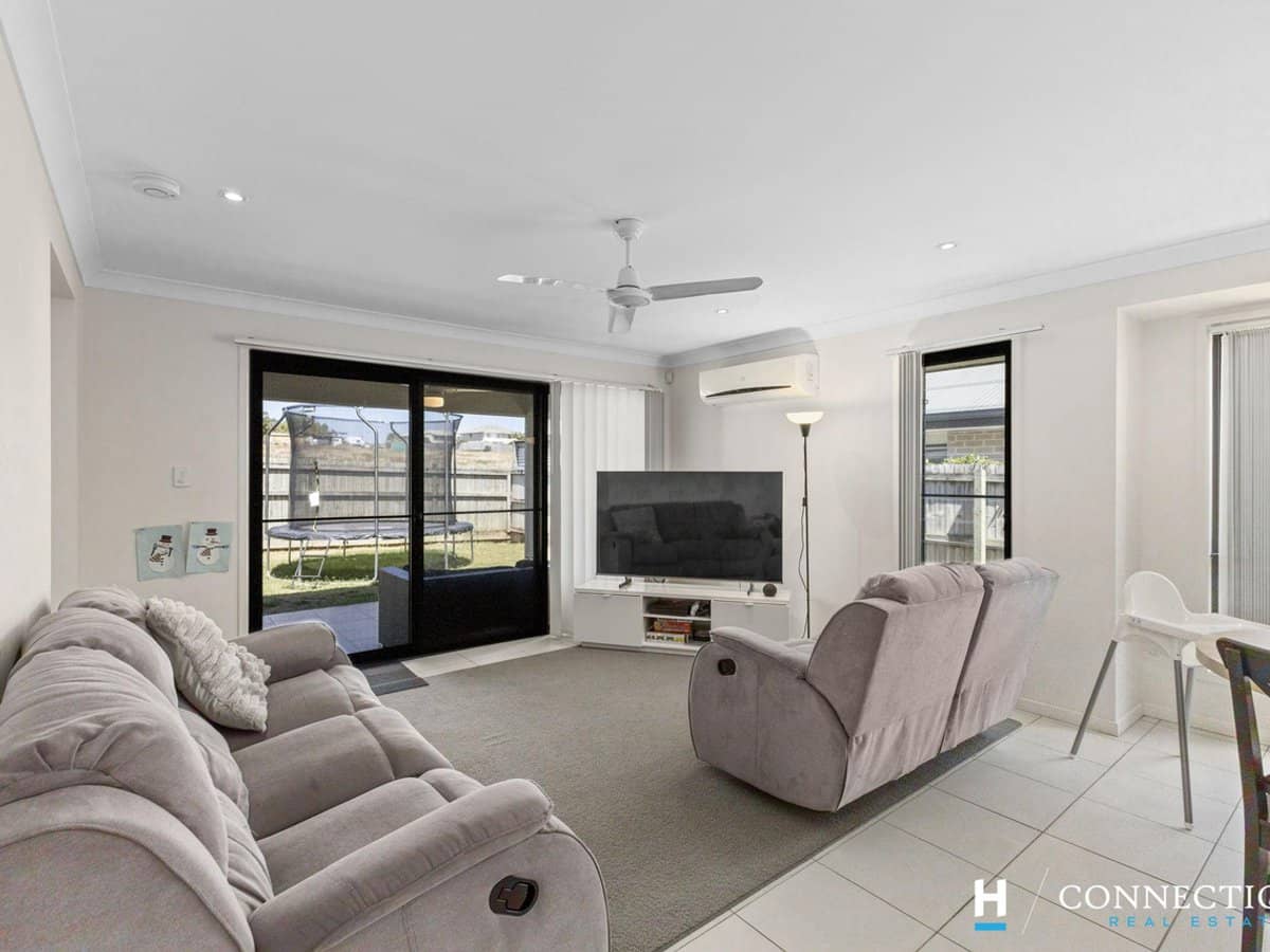 58 Elderflower Circuit, GRIFFIN - Thumbnail 8