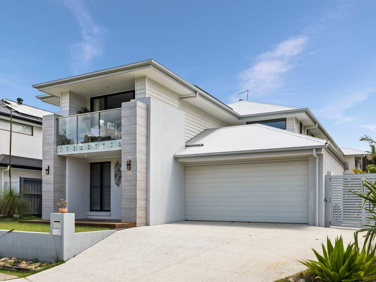 11 Cullen Court, NORTH LAKES - Thumbnail 2