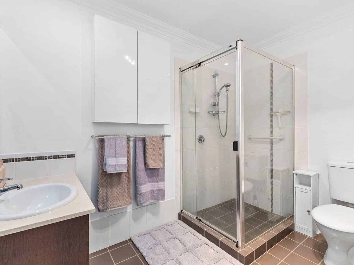 8 Lagoon Court, MURRUMBA DOWNS - Thumbnail 20