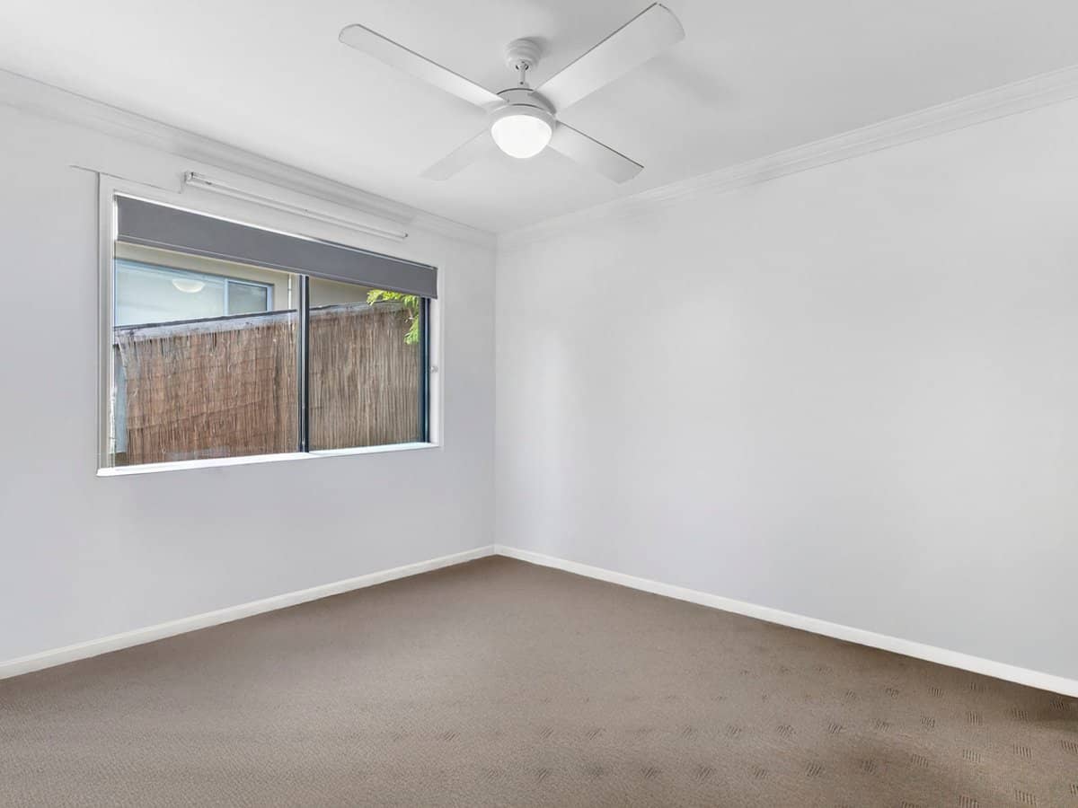 8 Lagoon Court, MURRUMBA DOWNS - Thumbnail 33