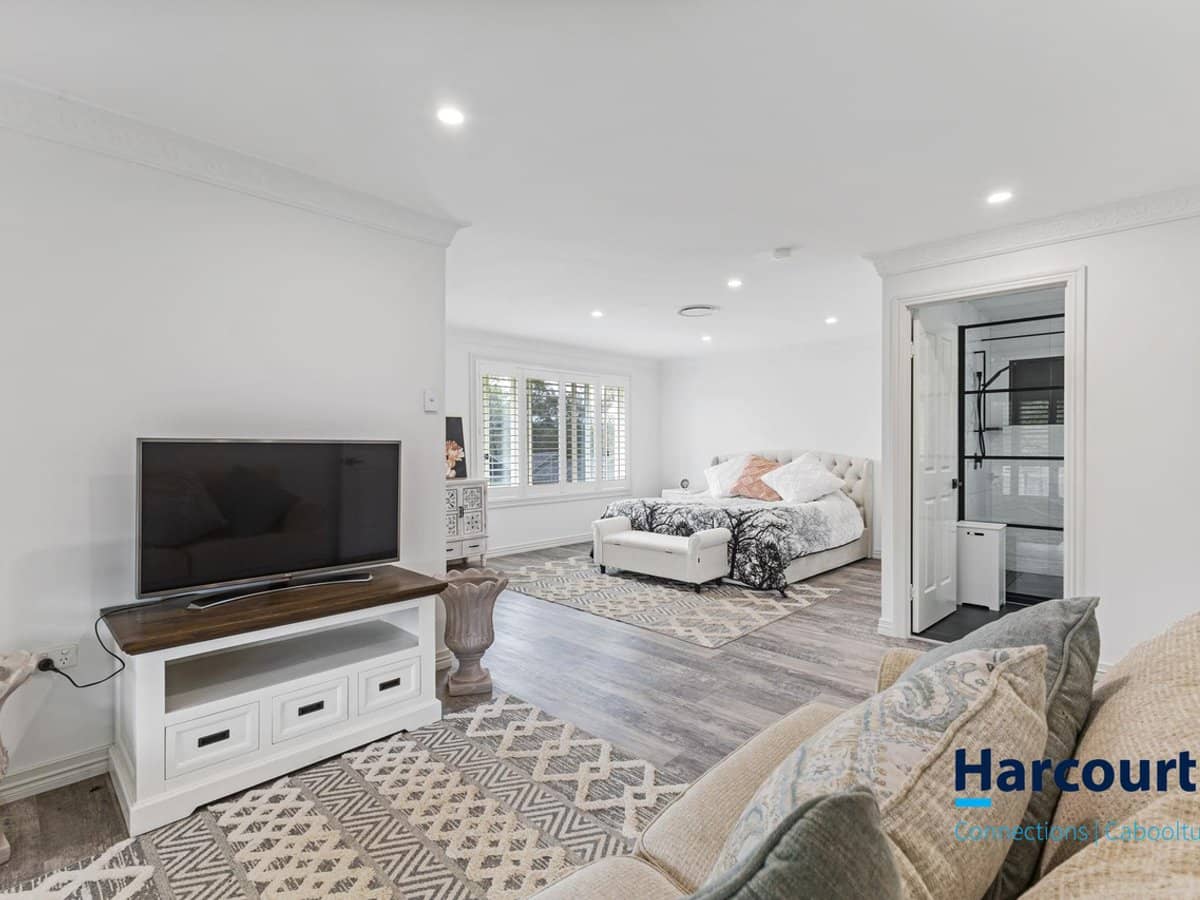 1055 Old North Road, ROCKSBERG - Thumbnail 5