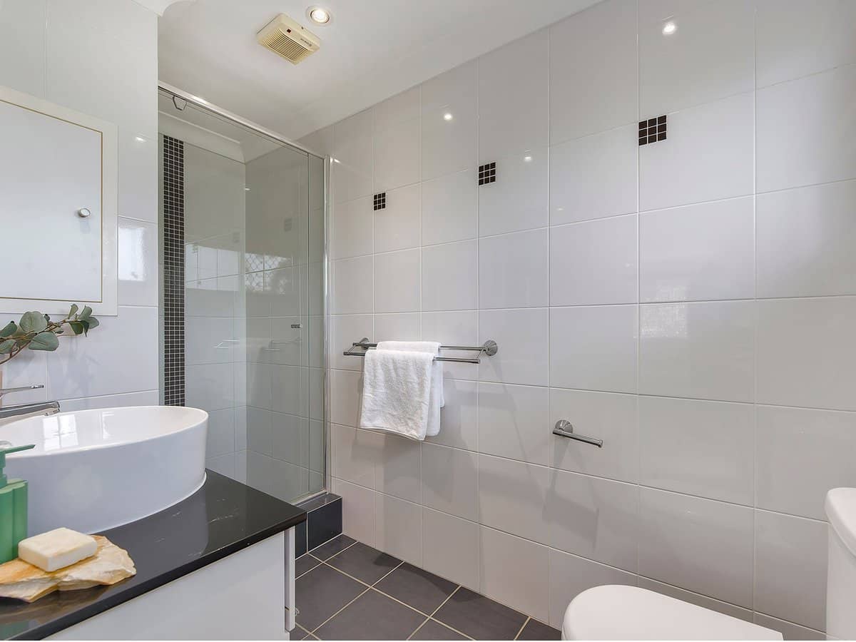 23 Mountview Street, ASPLEY - Thumbnail 26