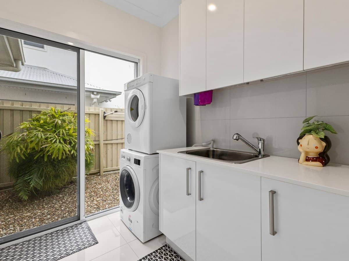 28 Dunes Crescent, NORTH LAKES - Thumbnail 6