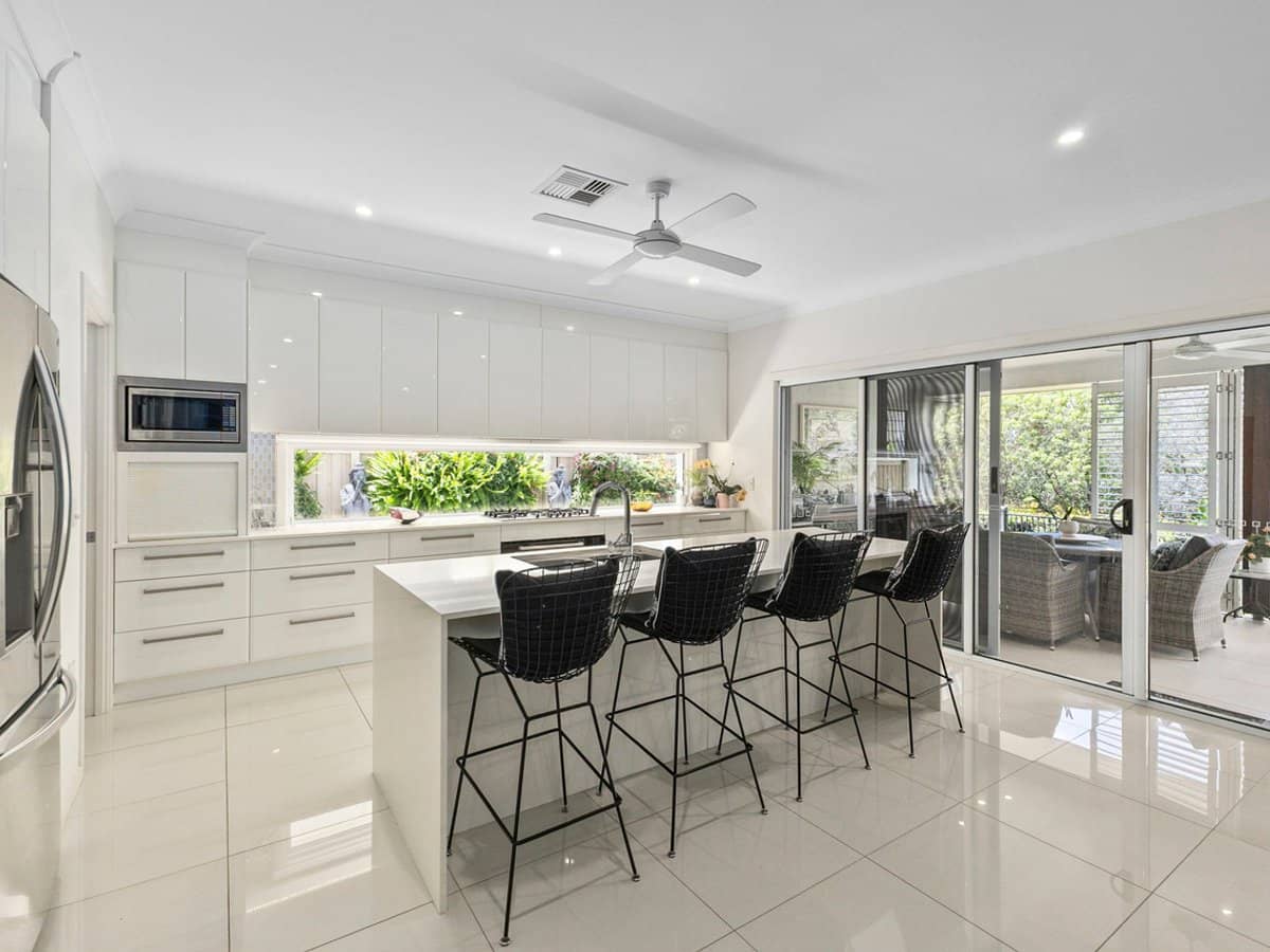 28 Dunes Crescent, NORTH LAKES - Thumbnail 12