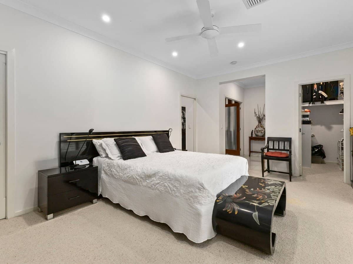 28 Dunes Crescent, NORTH LAKES - Thumbnail 19