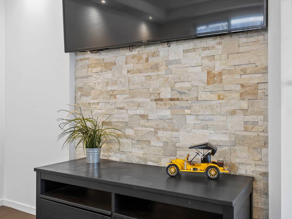 5 Lewis Place, CALAMVALE - Thumbnail 8