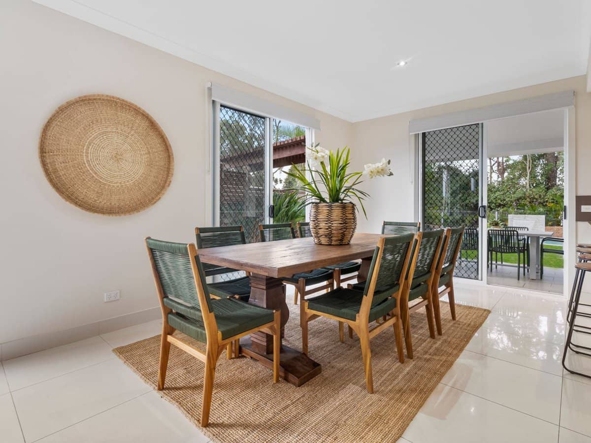 7025 Vista Drive, BENOWA - Thumbnail 4