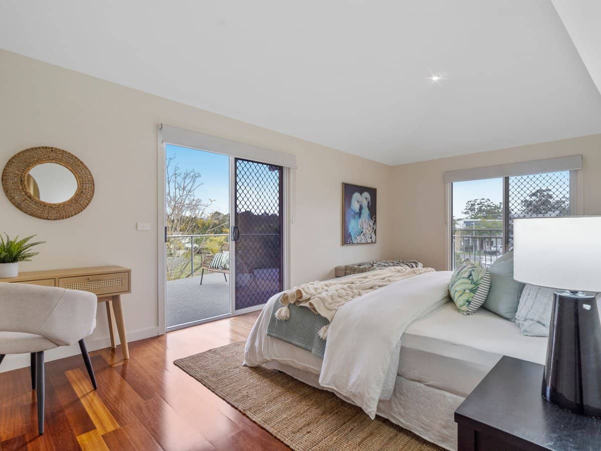 7025 Vista Drive, BENOWA - Thumbnail 10