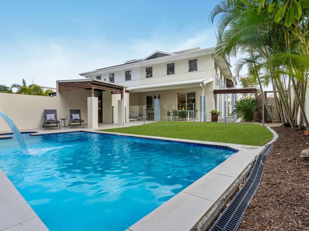 7025 Vista Drive, BENOWA - Thumbnail 23