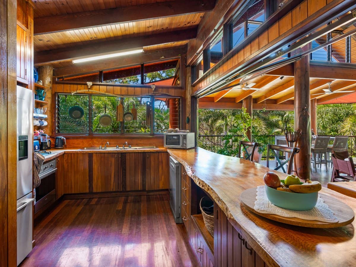 33 Esplanade, COOKTOWN - Thumbnail 7