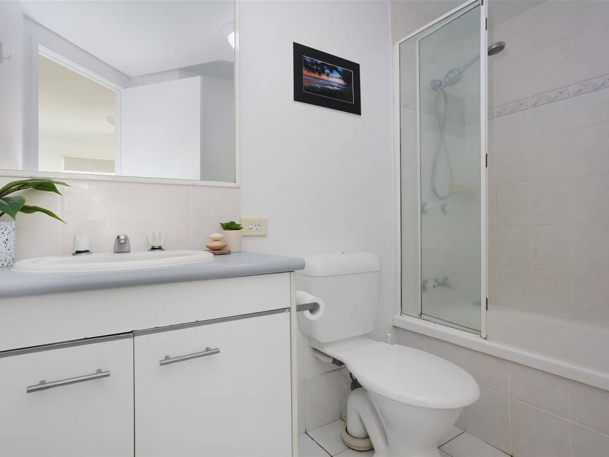 15/416 Marine Parade, BIGGERA WATERS - Thumbnail 10