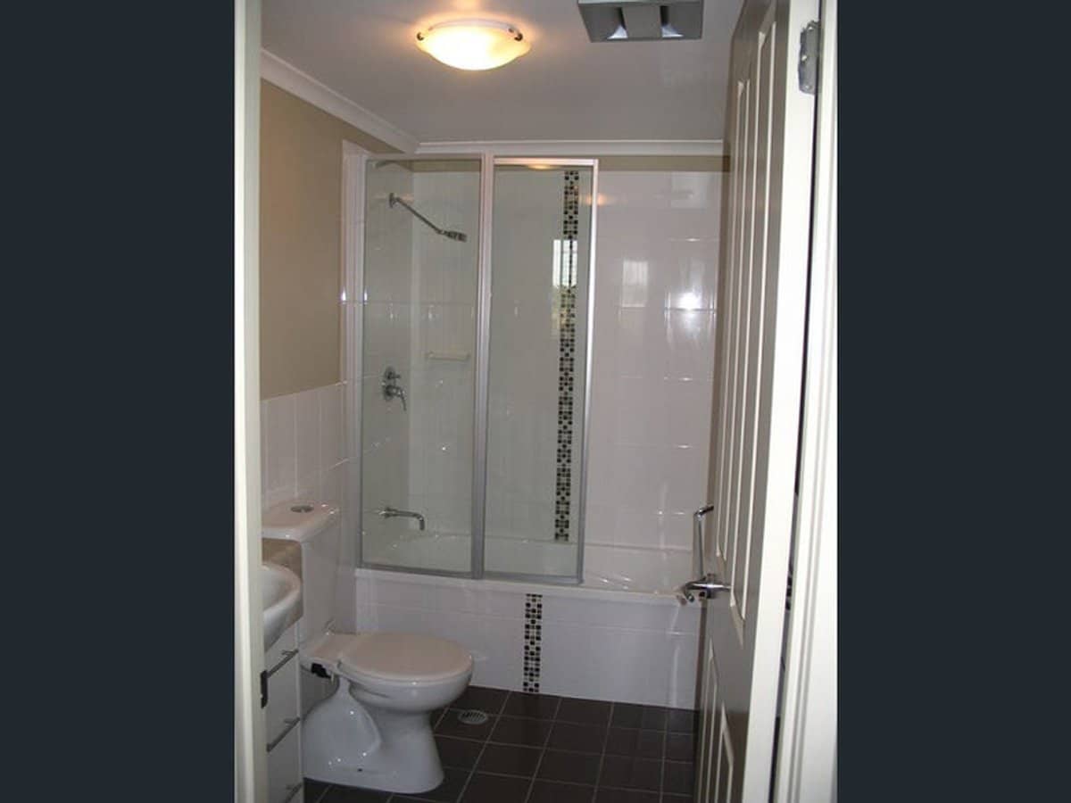 2246 Logan Road, UPPER MOUNT GRAVATT - Thumbnail 7