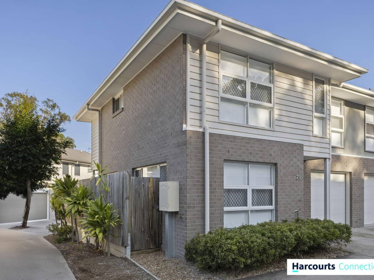 11 Chelmsford Road, MANGO HILL - Thumbnail 2