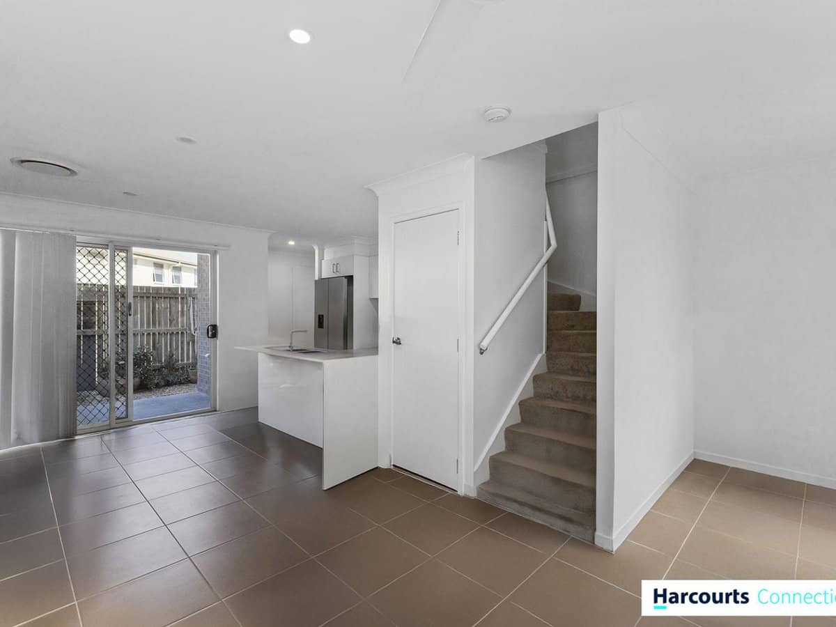 11 Chelmsford Road, MANGO HILL - Thumbnail 10