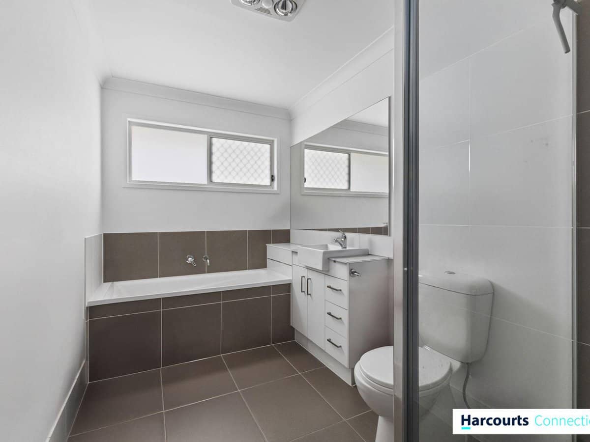 11 Chelmsford Road, MANGO HILL - Thumbnail 17