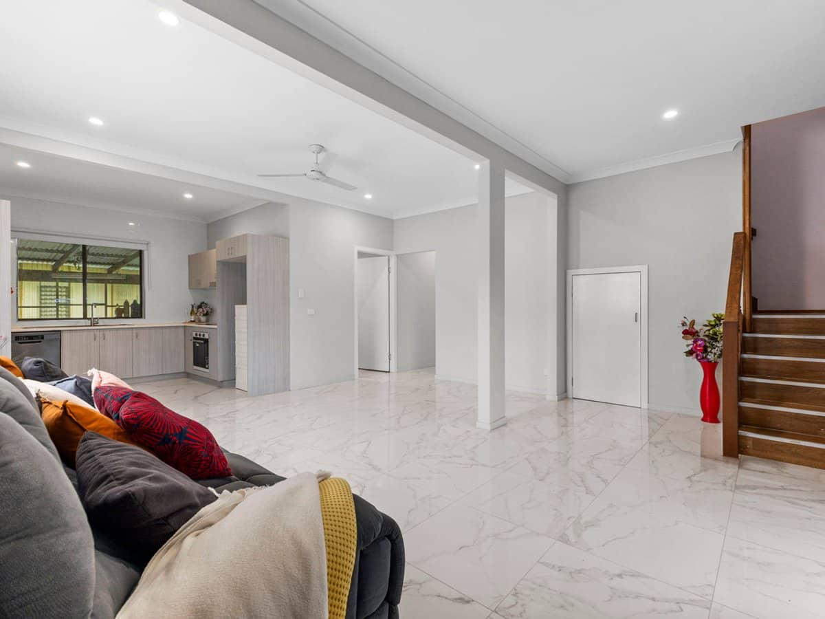 22 William Street, WATERFORD WEST - Thumbnail 4