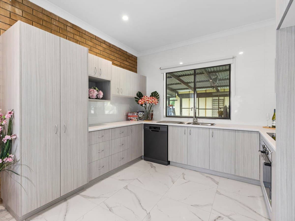 22 William Street, WATERFORD WEST - Thumbnail 5