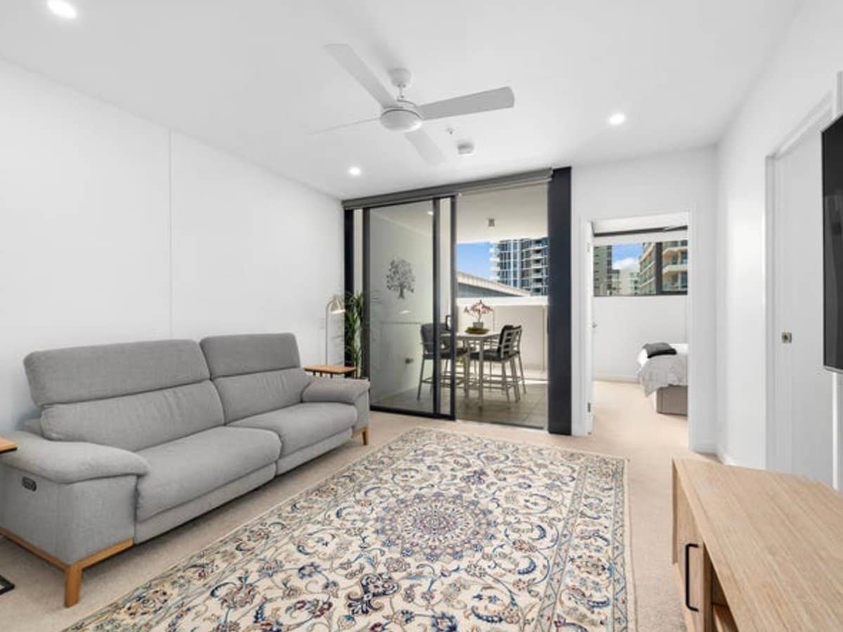 7 Wharf Street, HAMILTON - Thumbnail 9