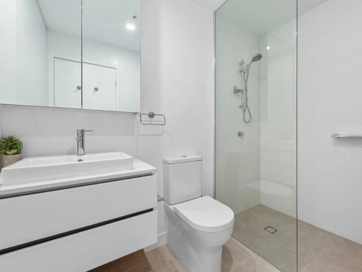 7 Wharf Street, HAMILTON - Thumbnail 11