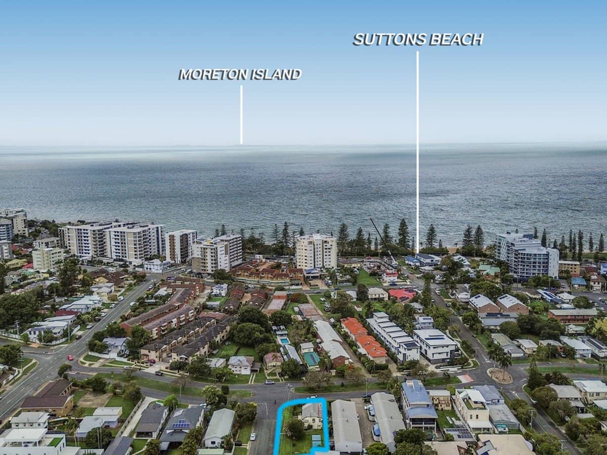 1 Jamieson Street, REDCLIFFE - Thumbnail 1