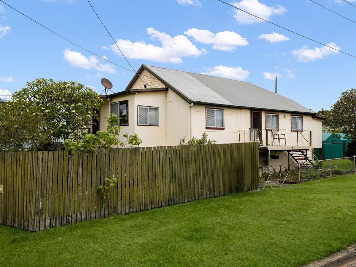 1 Jamieson Street, REDCLIFFE - Thumbnail 3