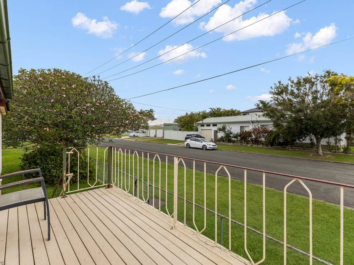 1 Jamieson Street, REDCLIFFE - Thumbnail 4