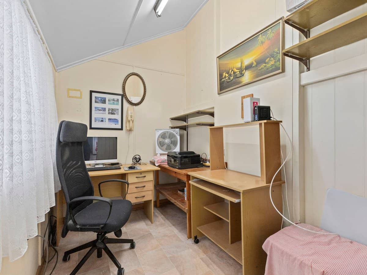 1 Jamieson Street, REDCLIFFE - Thumbnail 8