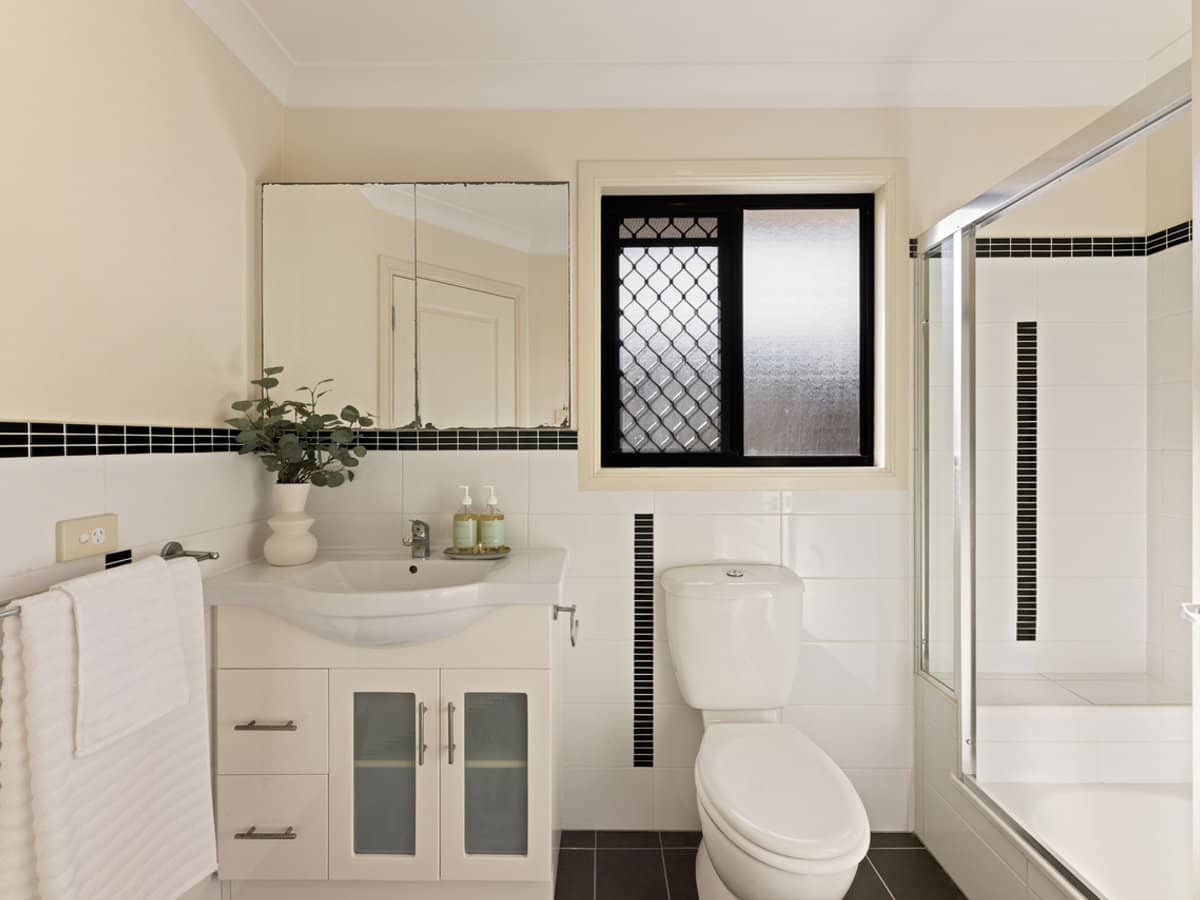 30 Collier Street, STAFFORD - Thumbnail 18