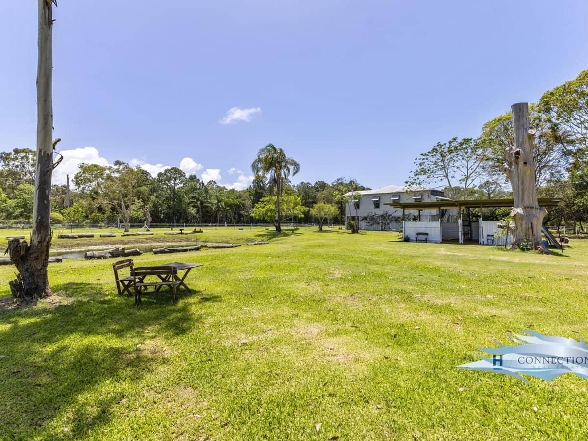 18 Murray Court, BEACHMERE - Thumbnail 10