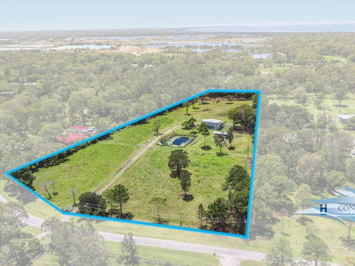 18 Murray Court, BEACHMERE - Thumbnail 33