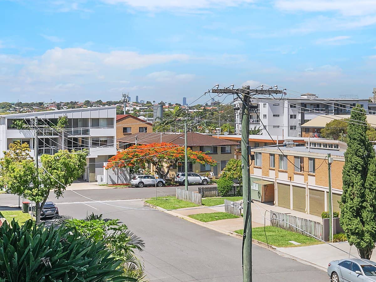 9 Amisfield Avenue, NUNDAH - Thumbnail 13