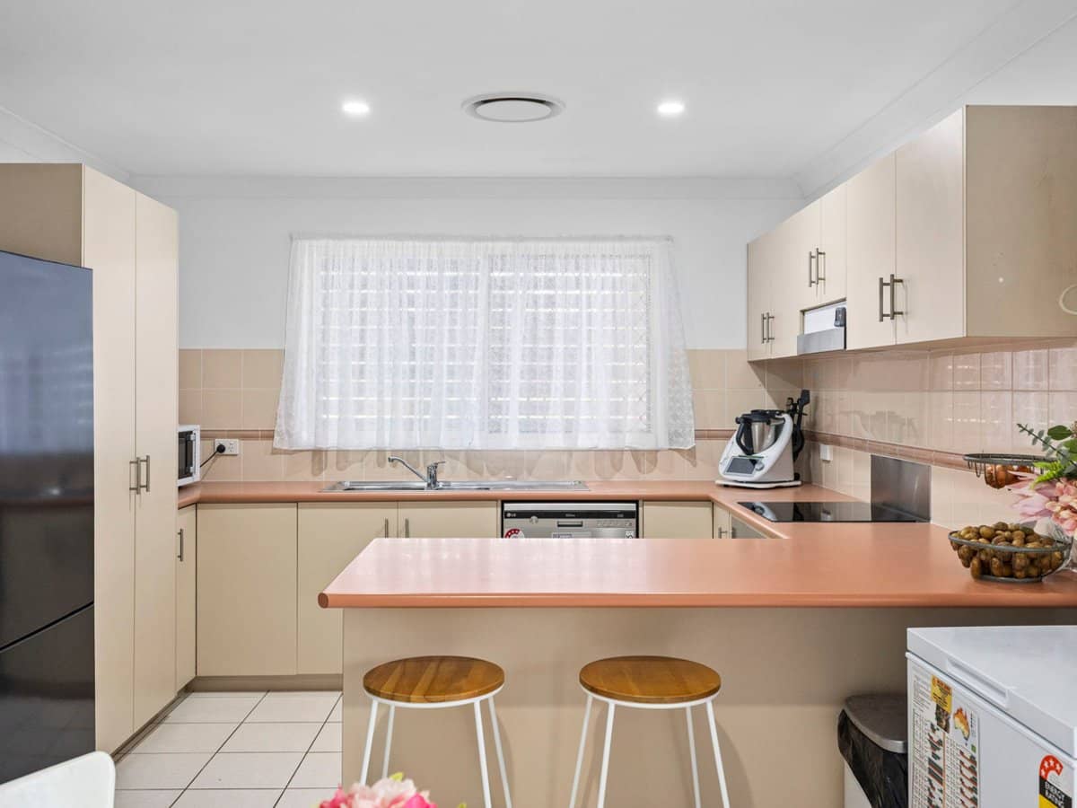 4 Brushtail Crescent, DOOLANDELLA - Thumbnail 4