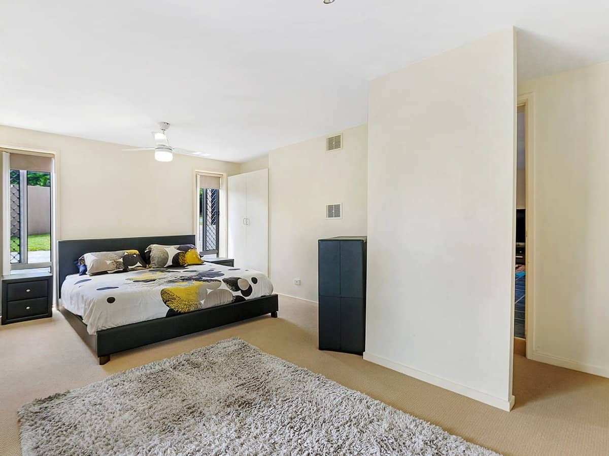 4 Tallowood Road, ASHMORE - Thumbnail 6