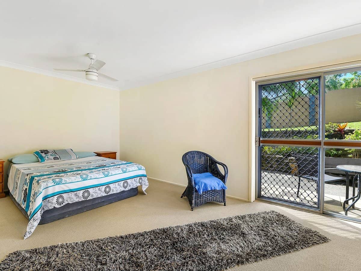 4 Tallowood Road, ASHMORE - Thumbnail 12