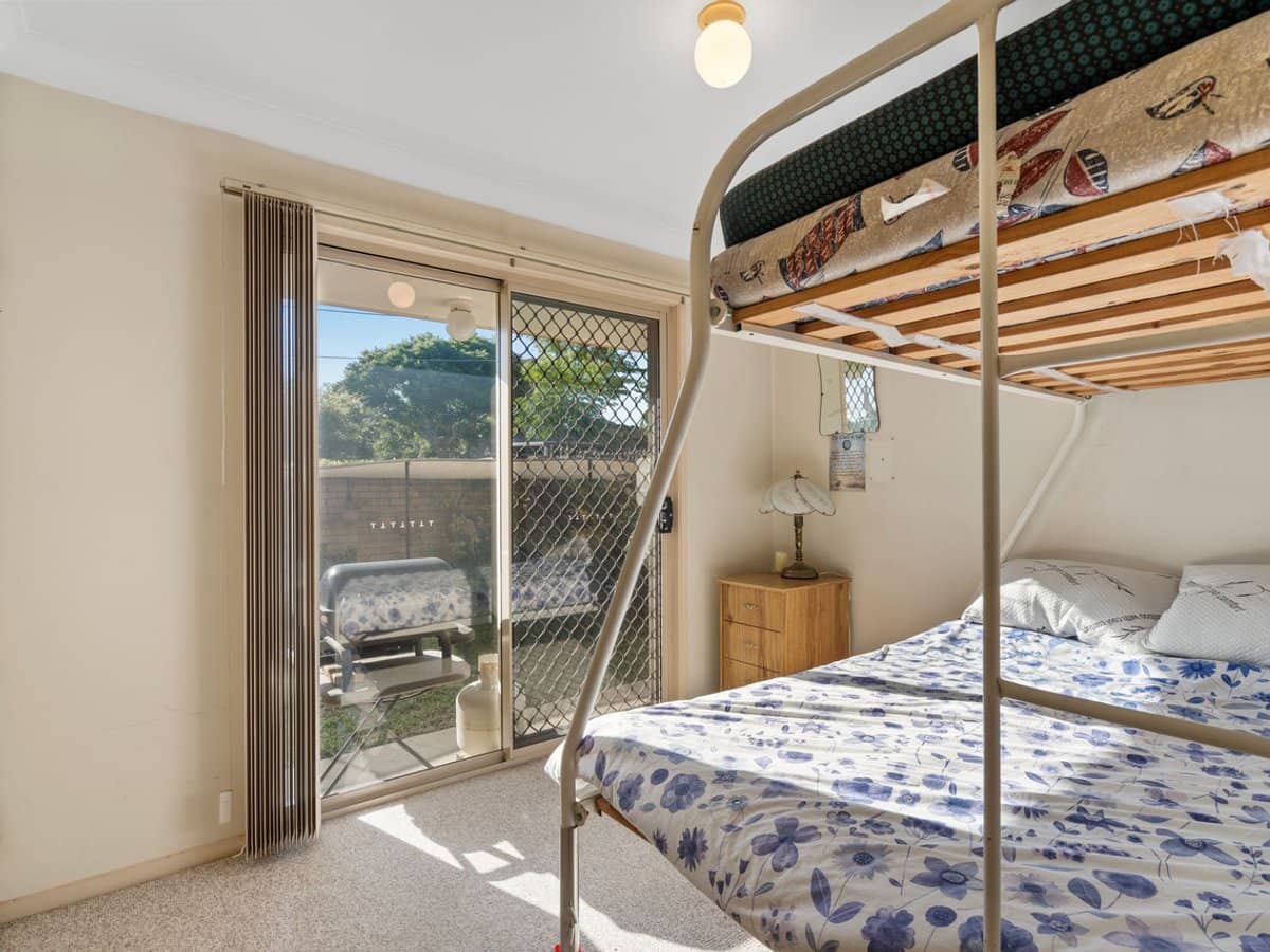 1/12 Mcaneny Street, REDCLIFFE - Thumbnail 5