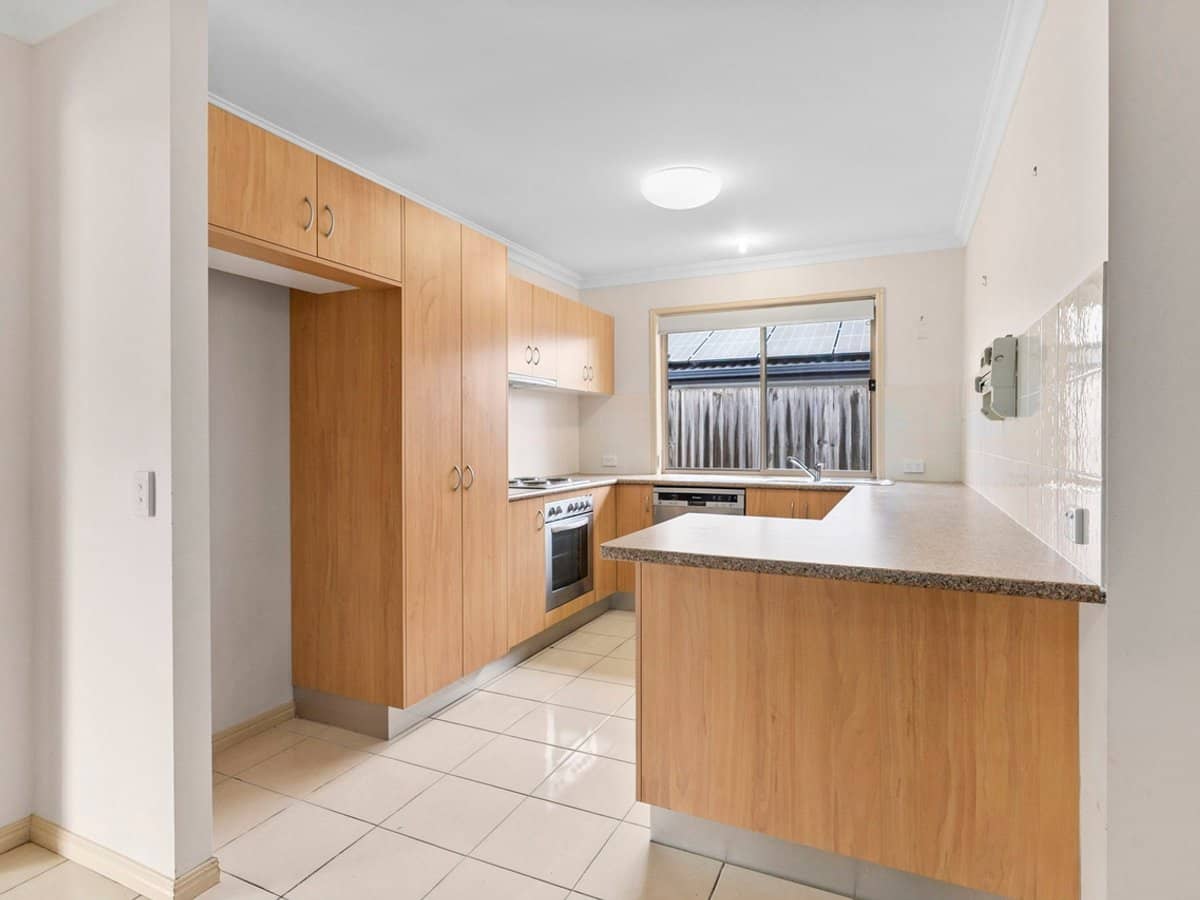 80 Snowy River Circuit, FOREST LAKE - Thumbnail 6