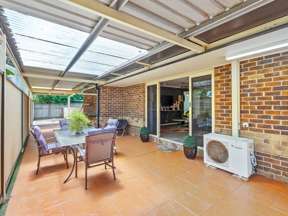 27 Elizabeth Street, CURRUMBIN WATERS - Thumbnail 16