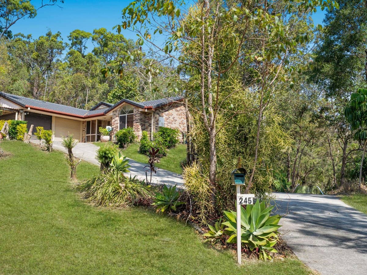 245 Carrington Road, BONOGIN - Thumbnail 5