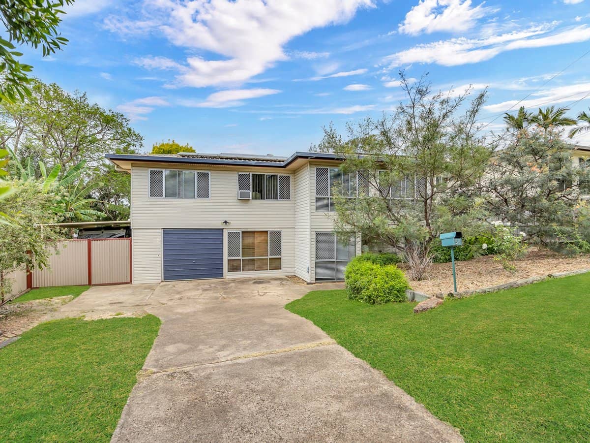 56 Blaxland Crescent, REDBANK PLAINS - Thumbnail 1