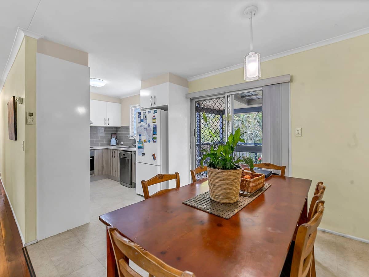 56 Blaxland Crescent, REDBANK PLAINS - Thumbnail 7